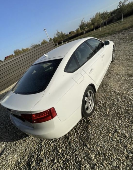 Macara stanga / dreapta fata / spate Audi A5 4 usi