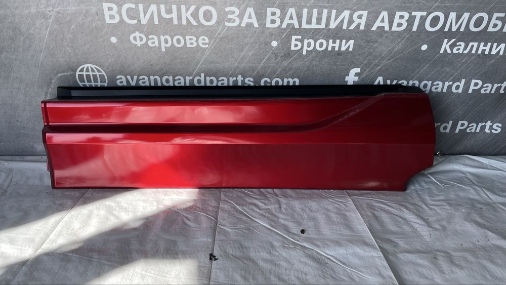 Декоративна лайстна за задна дясна врата Mitsubishi Eclipse Cross 21-