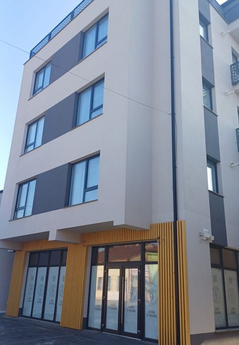 Se vinde ap 2camere et1/89000€|se inchirieaza ap et2/380€ Radauti
