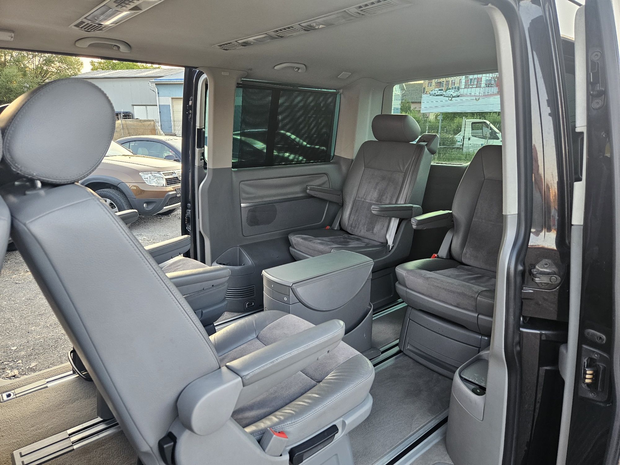 VW Multivan T5 Highline