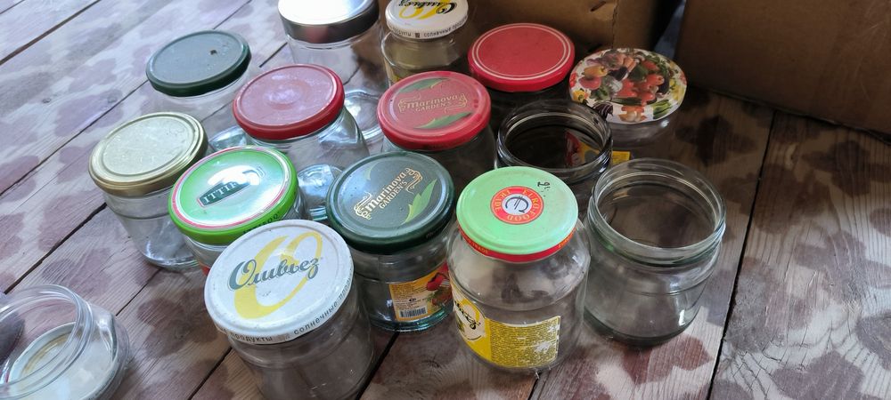 Банки разных размеров