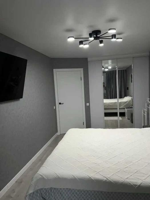 Дава се под наем Двустаен апартамент в София, Център - 56 кв.м за 382.5 € - Снимка #5