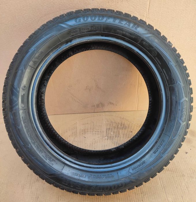 Anvelopa 205 55 16 Goodyear UltraGrip