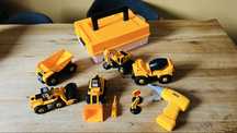 Cutie de constructie masinute/utilaje de jucarie