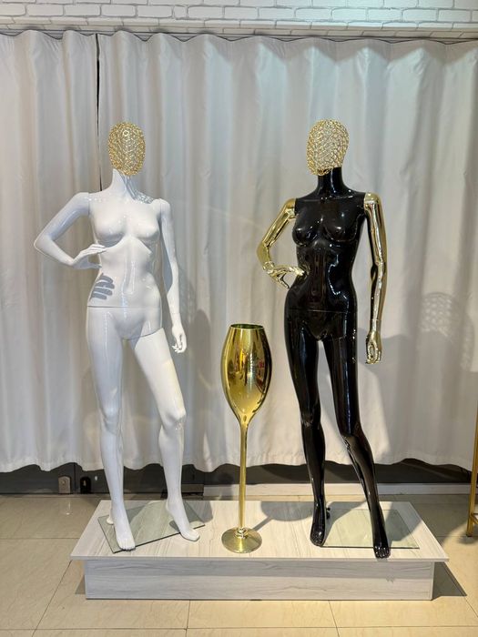 Маникенлар сотилади