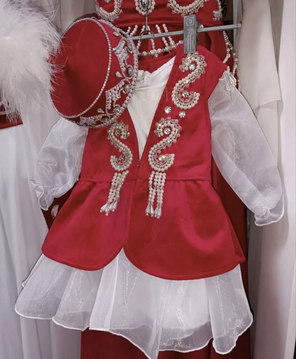 Прокатқа национальных костюмов. Мама и дочаға 25000тг