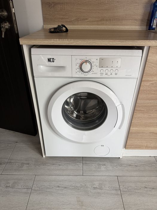 Пералня NEO 6 КГ 1000 оборота като нова