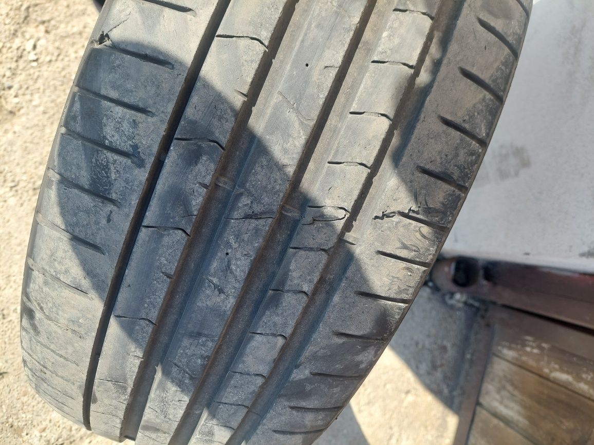 Anvelope/cauciucuri 245 40 R20 Pirelli P-Zero RSC Runflat Cu Steluța