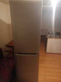 Хладилник BEKO 2 м