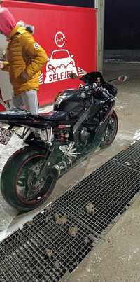 Yamaha R6 rj11 2006