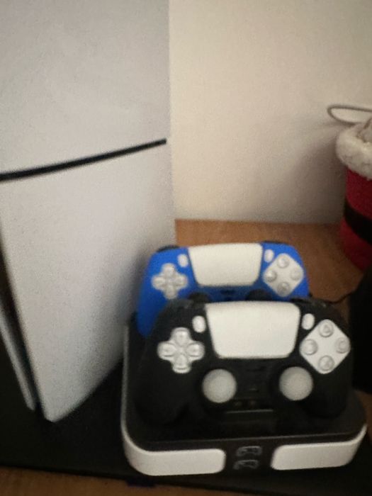 Playstation 5 Digital cu 2 controlare