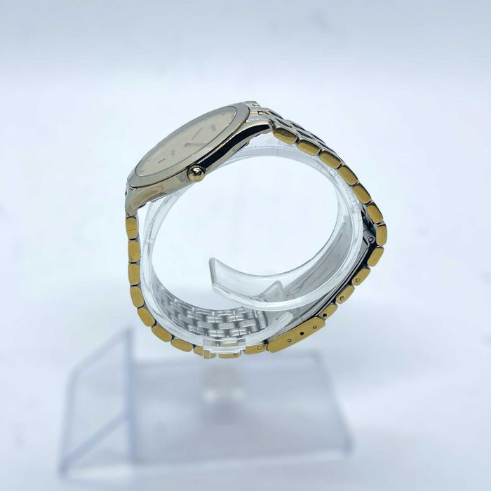 Rado DiaStar – оригинален швейцарски часовник, златен цвят unisex 33мм