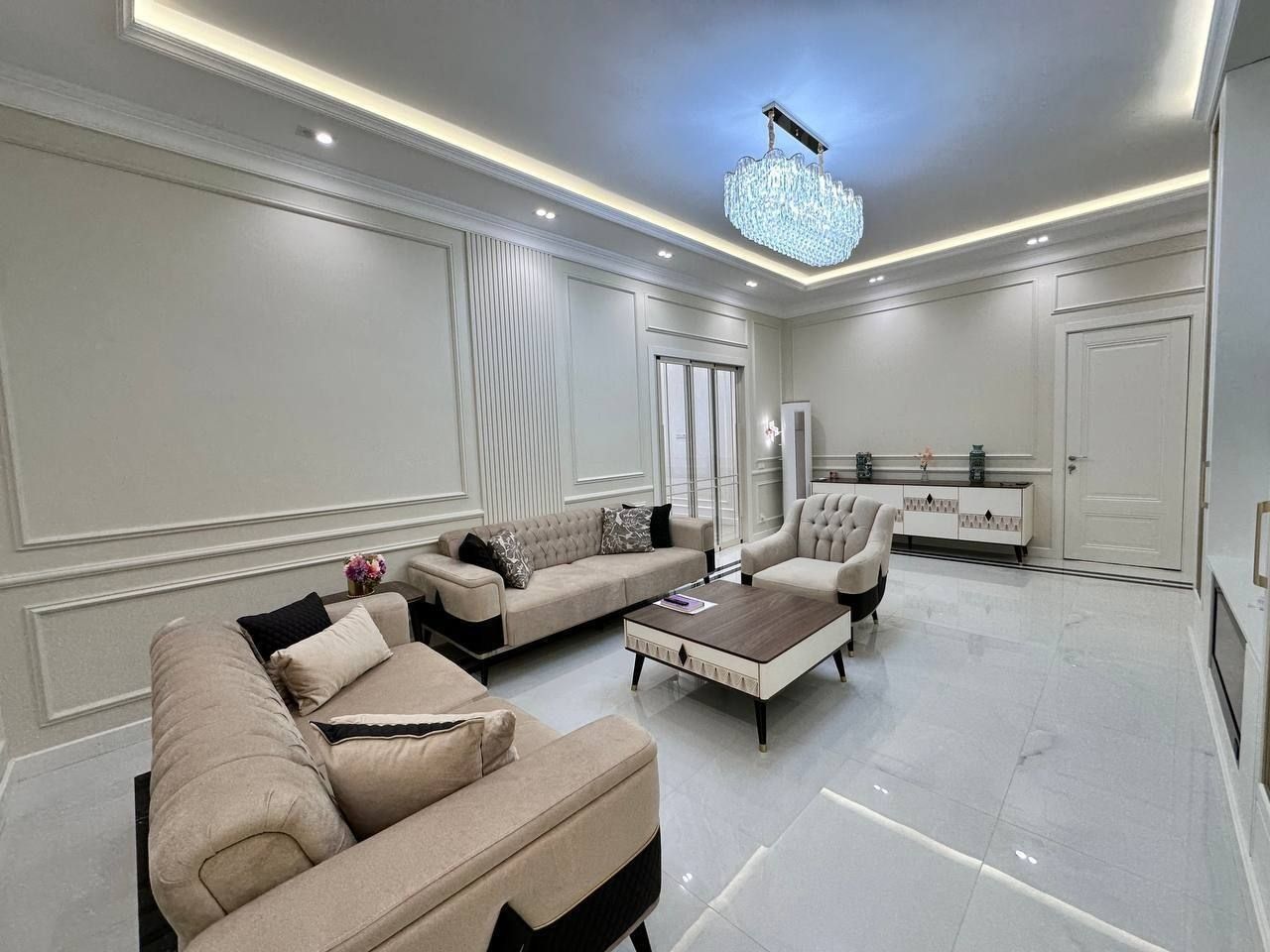 Срочно продается 3х ком квартира, ЖК Мухташам, ор-р: метро Минор,125м²