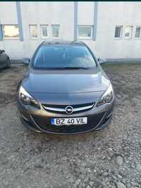 Vând Opel Astra J 2019