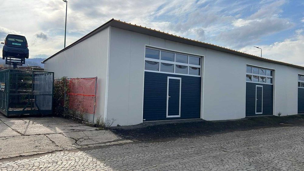 Inchiriem Hale si Boxe (spatii depozitare)