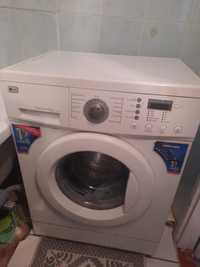 Продам стиральную машину в отличном состоянии