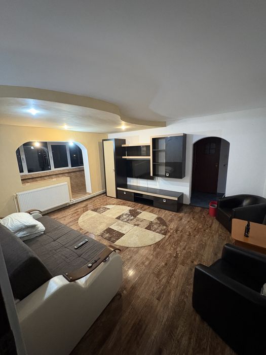 Inchiriez apartament in Brosteni cu 2 camere complet mobilat