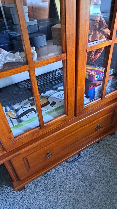 Витрина натуральное дерево