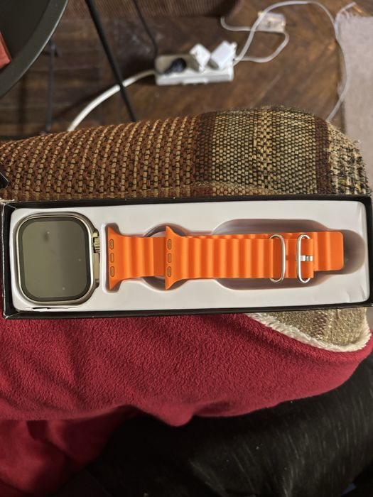 Ceas smart nou neutilizat