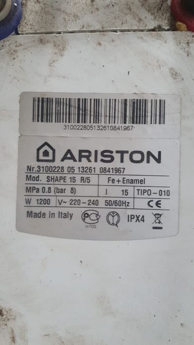 Boilere instant ariston 10-15 L