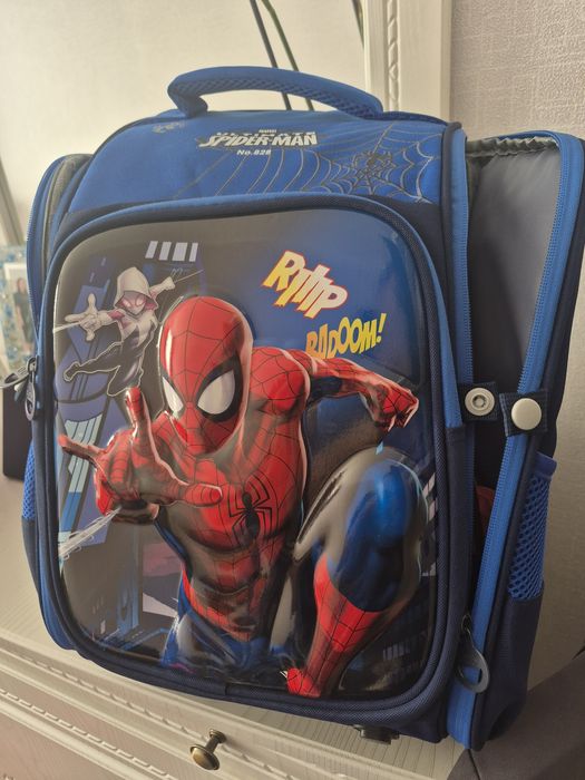 Продам школьный рюкзак