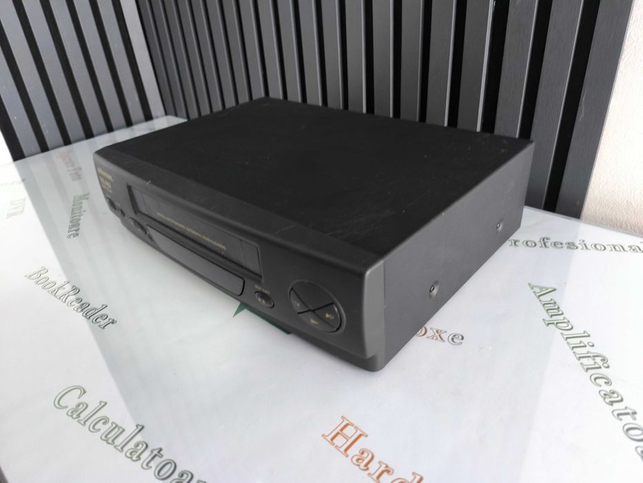 Video Recorder Universum VR 779 - Funcțional, Testat