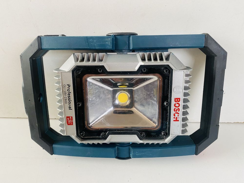 Bosch lanterna GLI 18 v