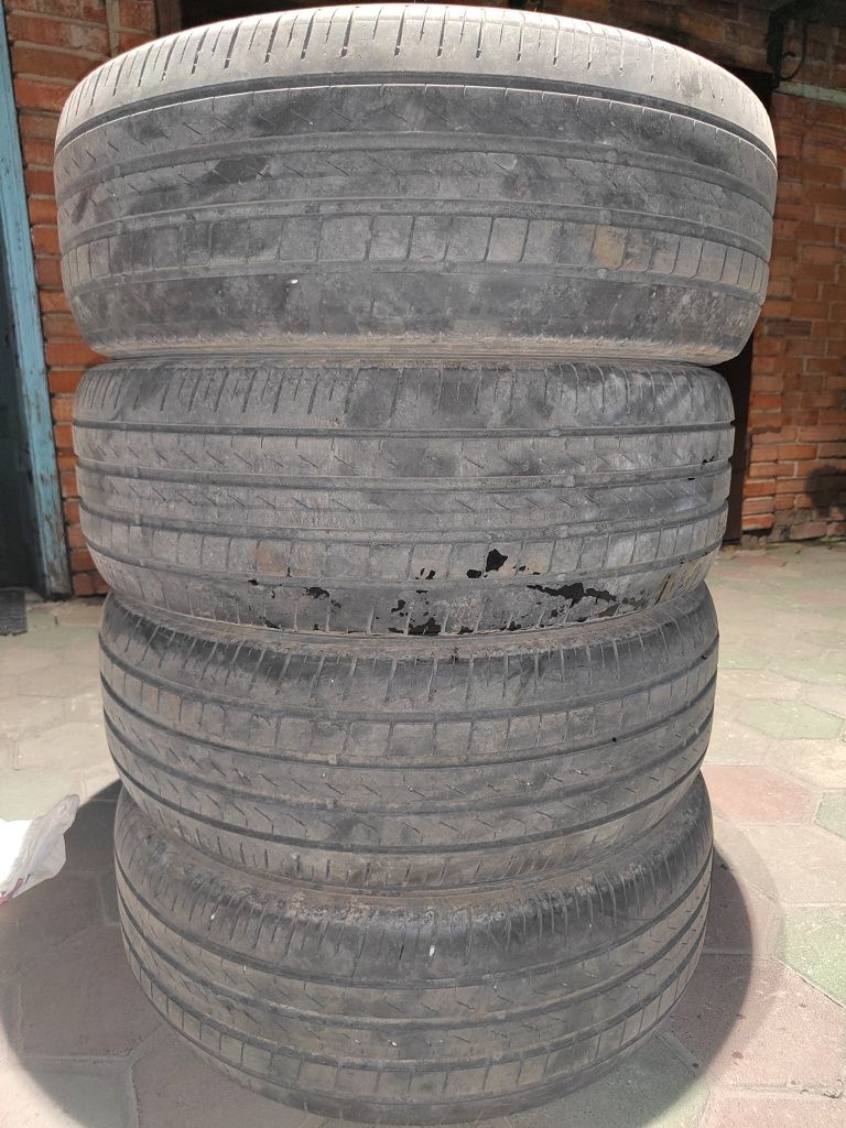 Летние Шины 225/60r18 pirelli