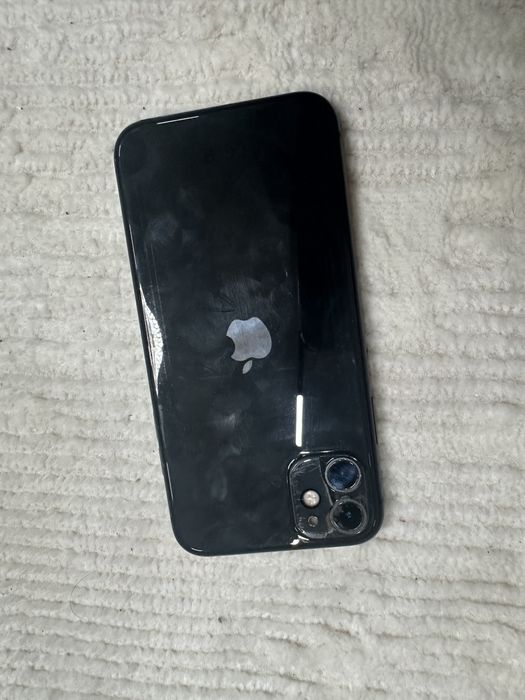 Iphone 11 64 gb 100% оригинал работает в отл