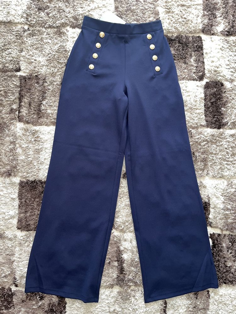 Pantaloni H&M noi cu etichetă, material elastic, mărime XS/S