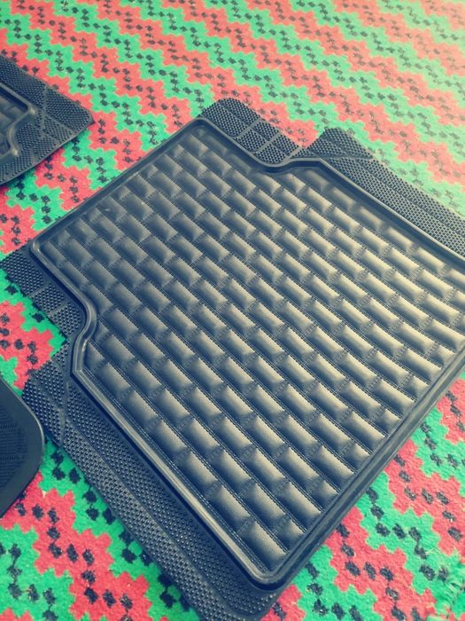 Резиновый полик. Ласетти Жентра учун.