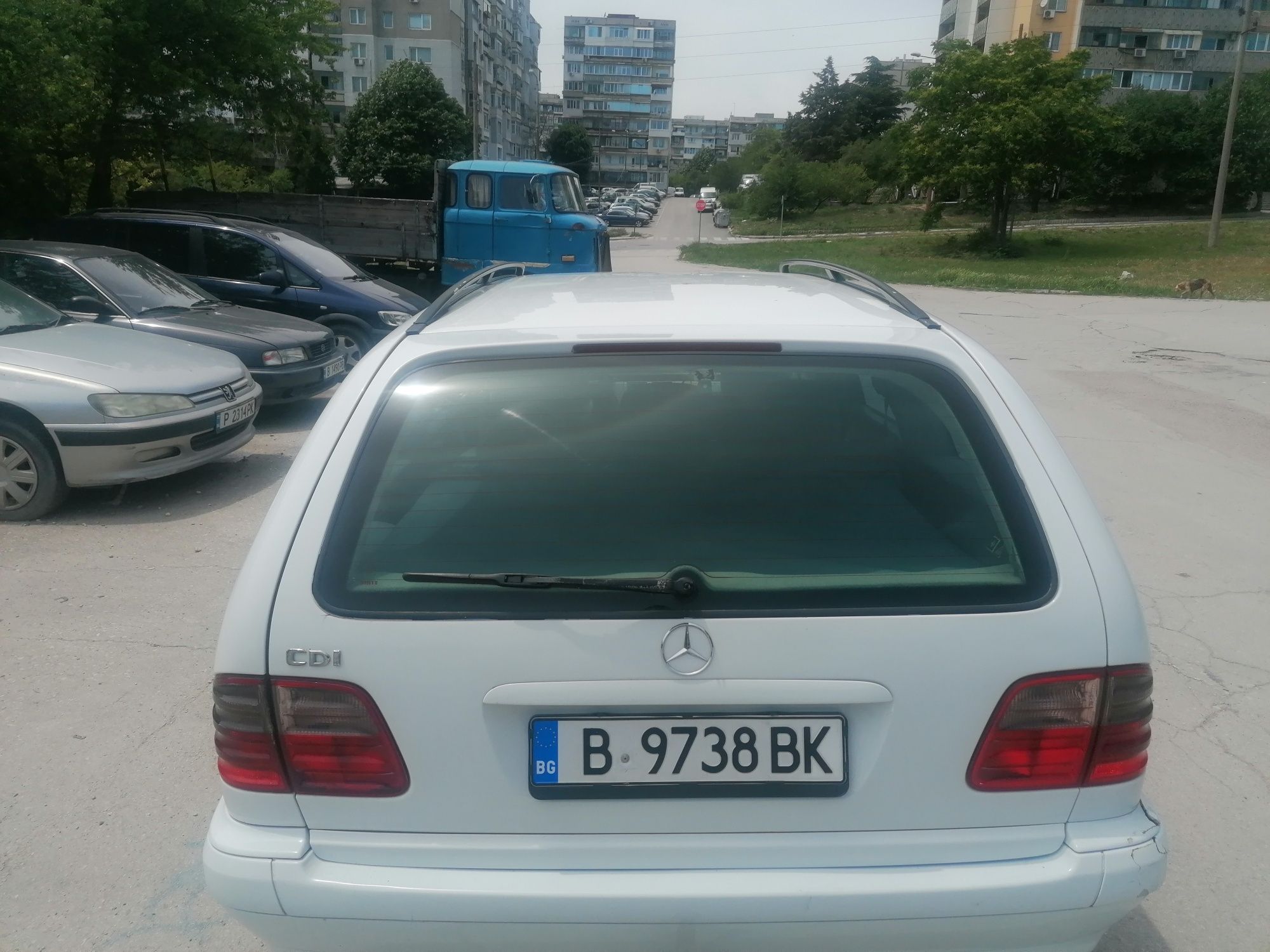 Mercedes e220 cdi на части