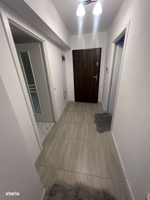 Chirie ap 2 camere etaj 2 cu lift și parcare