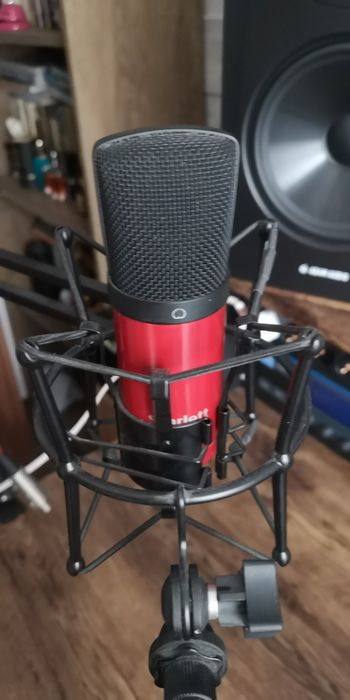 Microfon FocusRite SCARLETT STUDIO CM25