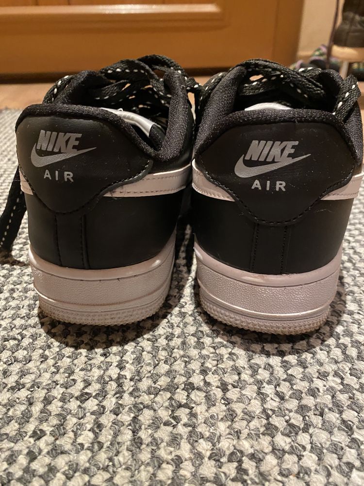 Nike airforce leather