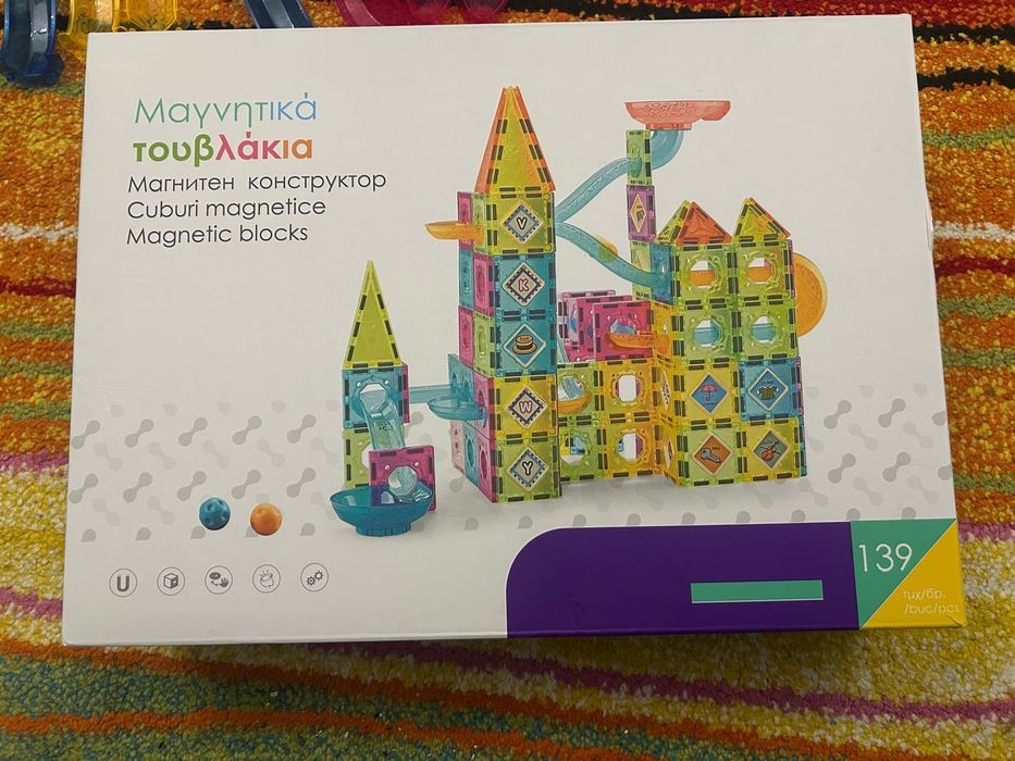 Joc cuburi magnetice 139 piese