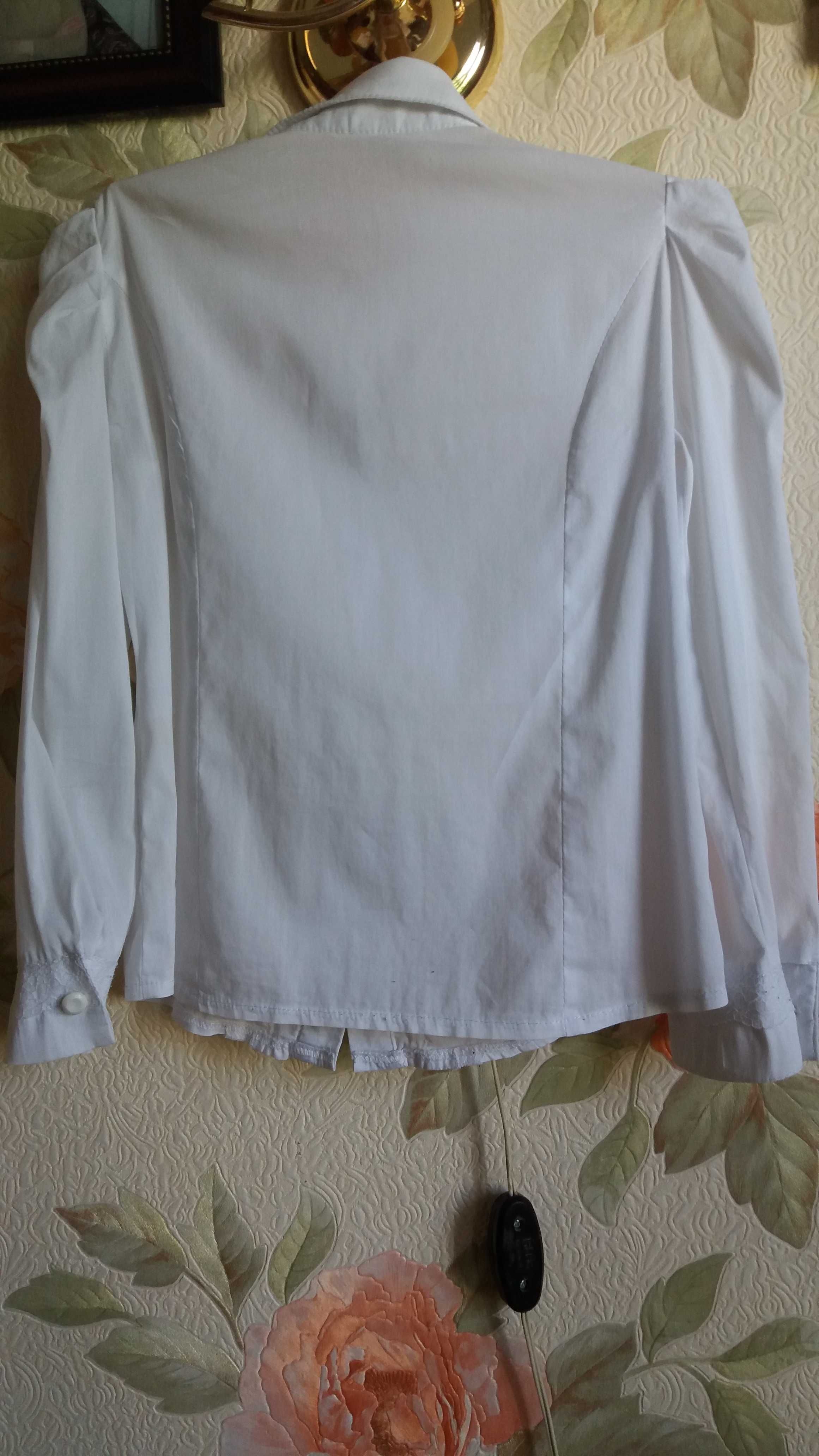 Кофточка подростковая 44 -42 размер, блузки белые для школы