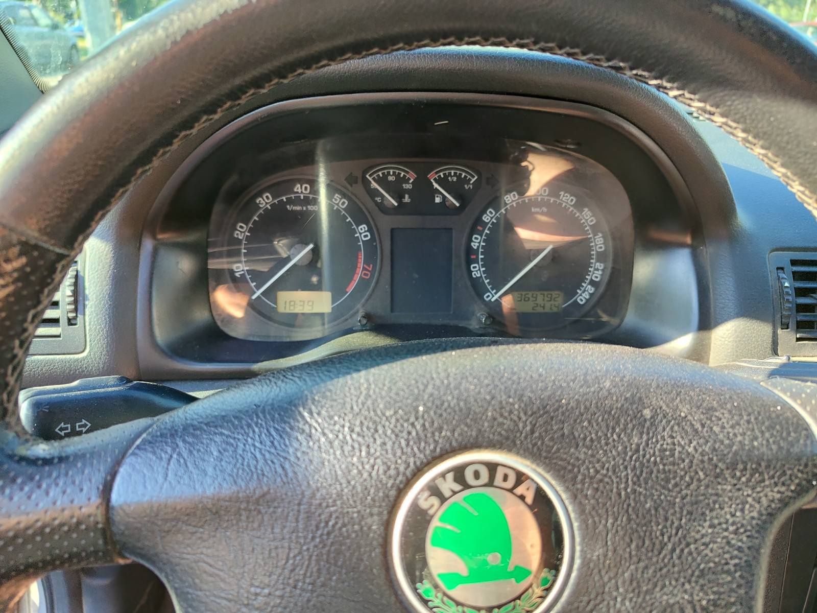 Skoda Octavia газов инжекцион
