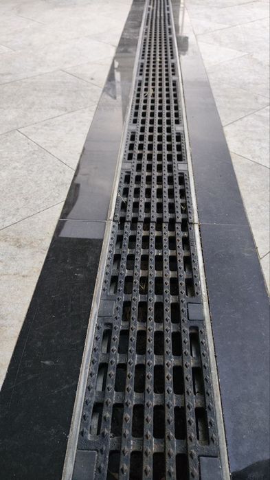 Лоток DN100 полипропилен + копкоги чугун Ч-50  Vs Line ва Гидролика