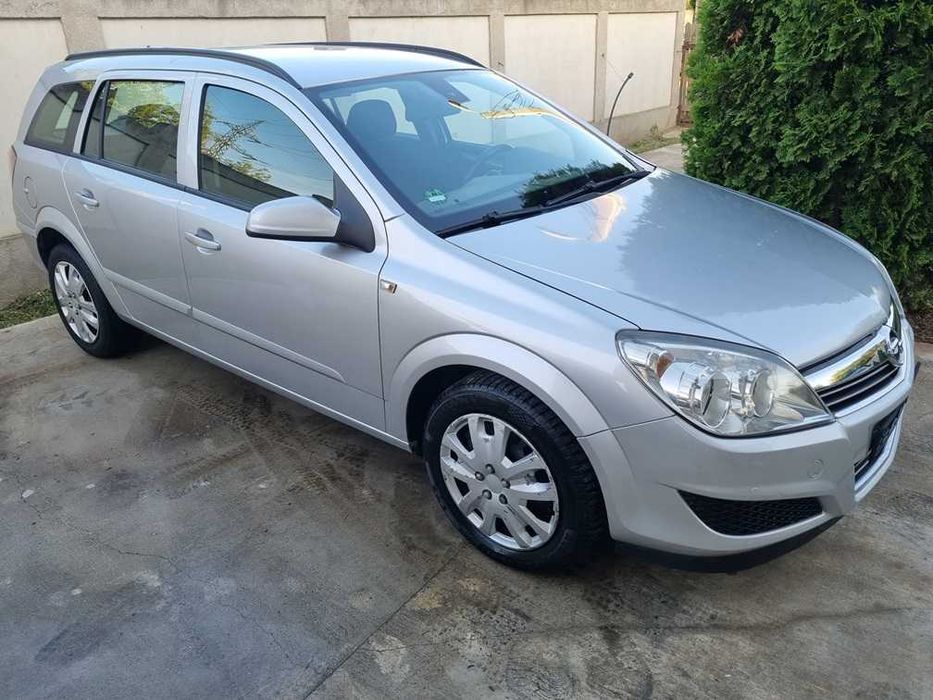 Opel Astra model 2008, 1,7 diesel 110 cai, 6 trepte, AC functional