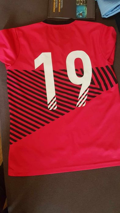 Колекционерска тениска