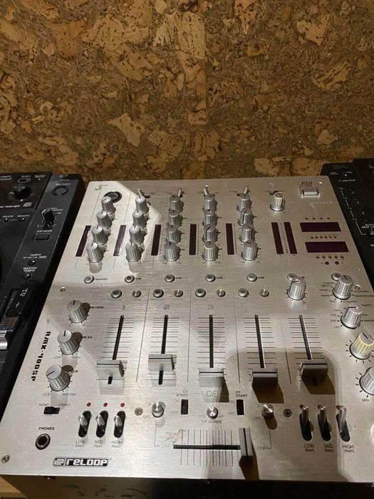 Reloop 4+1 Channel PRO CLUB MIXER