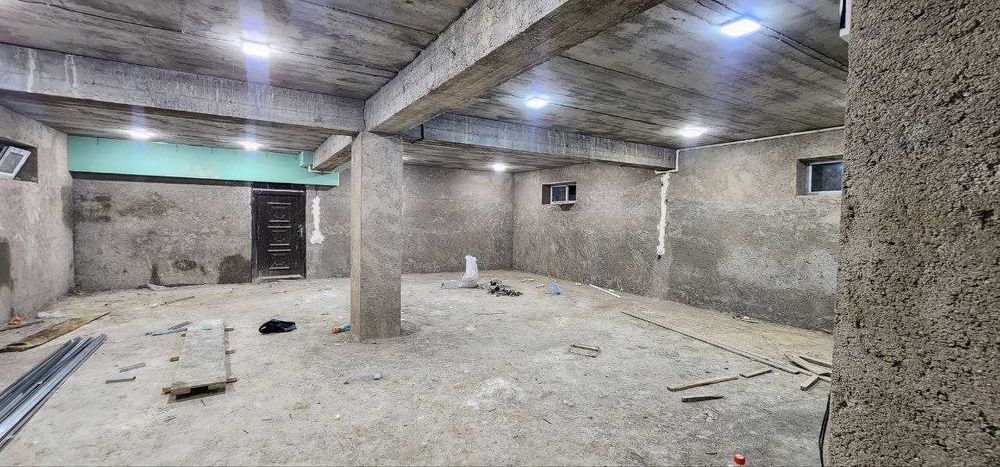 Срочно Продается цокольный этаж 231 м2 геофизика можно под бизнес