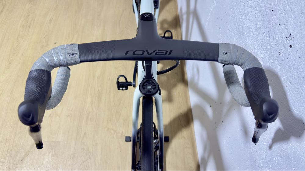 Cursiera disc Specialized Aethos Expert di2