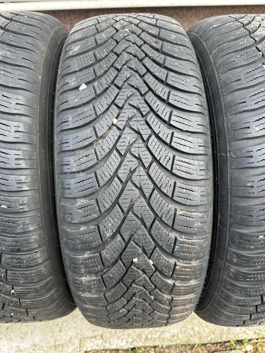 Falken EuroWinter HS01 205/60 R16 92H RunFlat - OFERTA