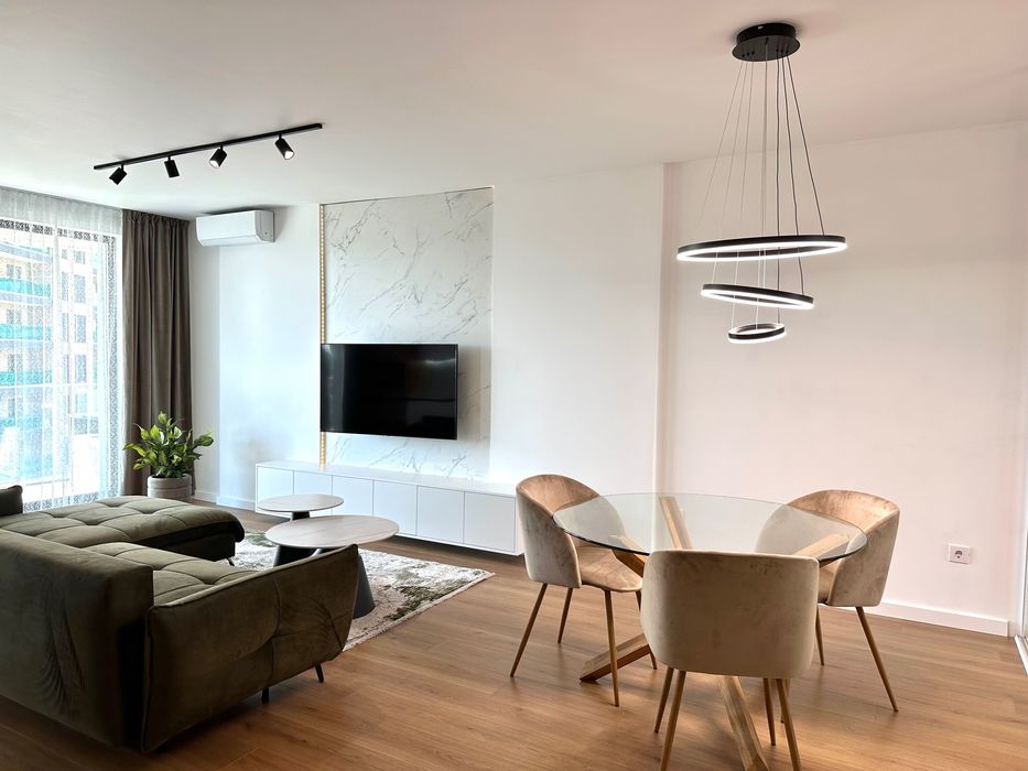 Inchiriez apartament cu 2 camere