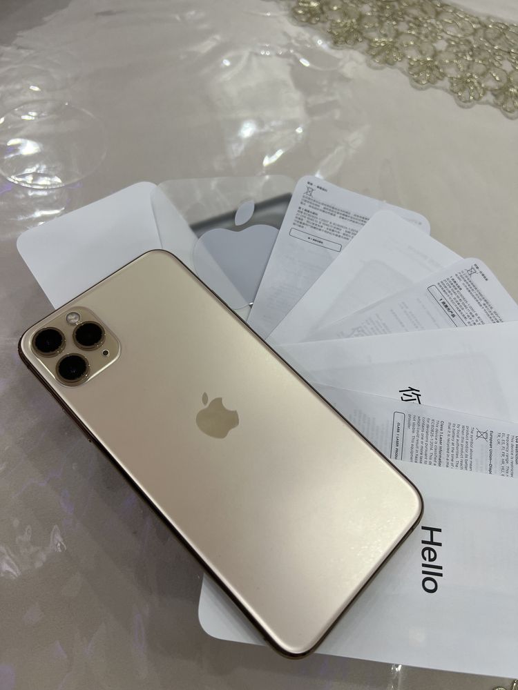 iPhone 11 Pro Max Dual-SIM 64 gb