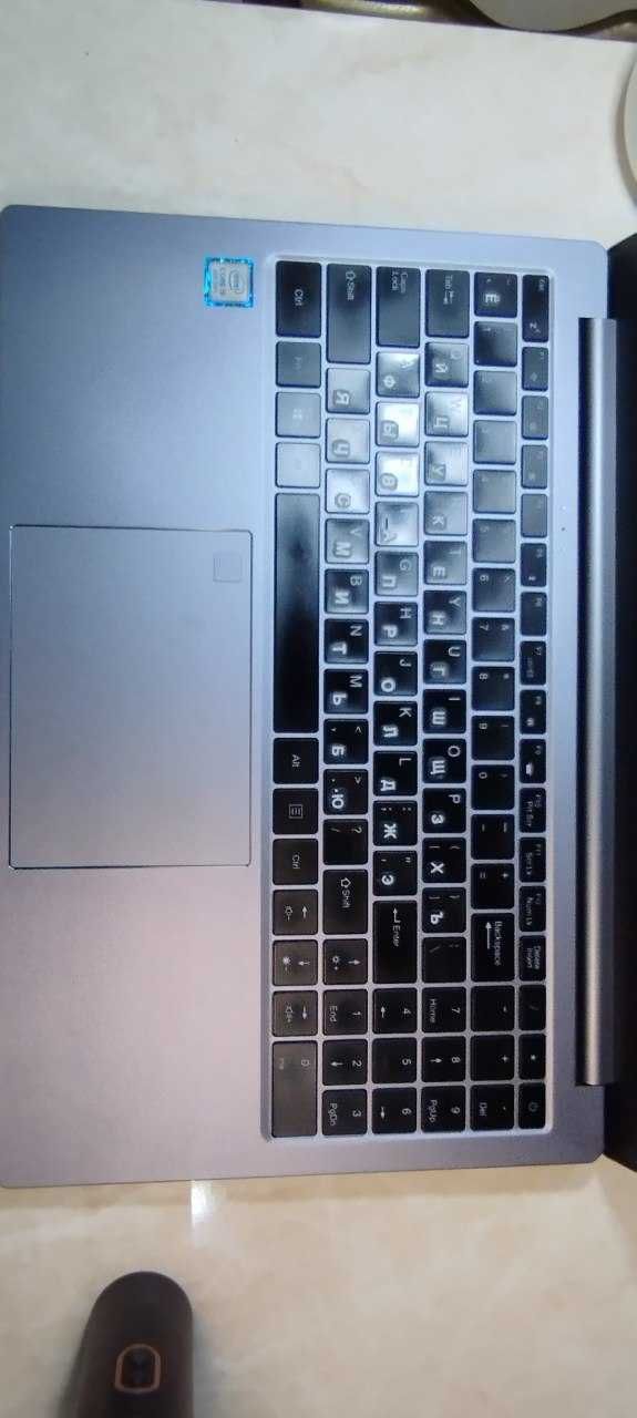 Ноутбук Hipaa, Core i9-9880H, ОЗУ 16Gb, SSD 256Gb