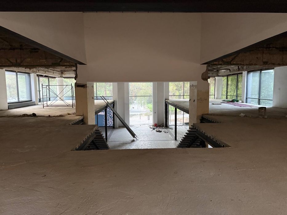 Ц-1 | 1000кв - Нежилое помещение Аренда