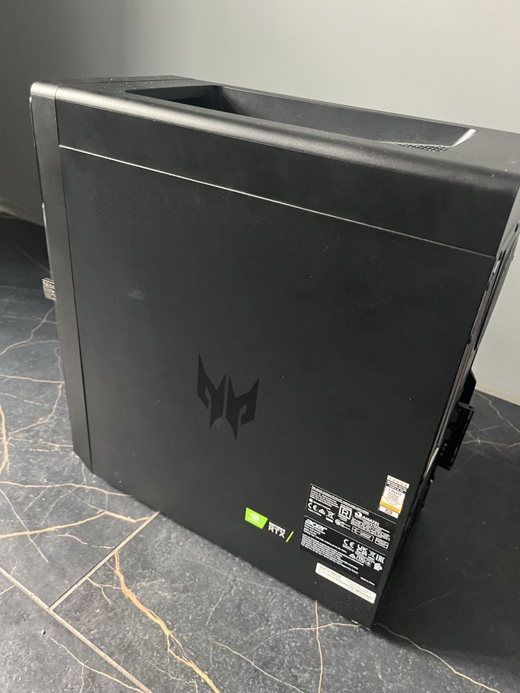 Acer Predator Orion 3000